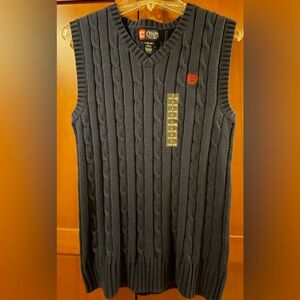 BOYS CHAPS VEST
SIZE 14-16
EXCELLENT CONDITION
BRAND NEW NEVER WORN